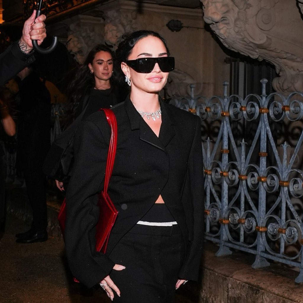 Demi Lovato au défilé Messika à la Paris Fashion Week - 3 oct. 2025