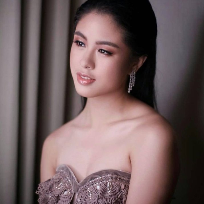 NOT ACTIVE PERO RENT FREE SA MGA BITTER, ONLY KISSES DELAVIN CAN.

TRY HARDER  MGA BES😜