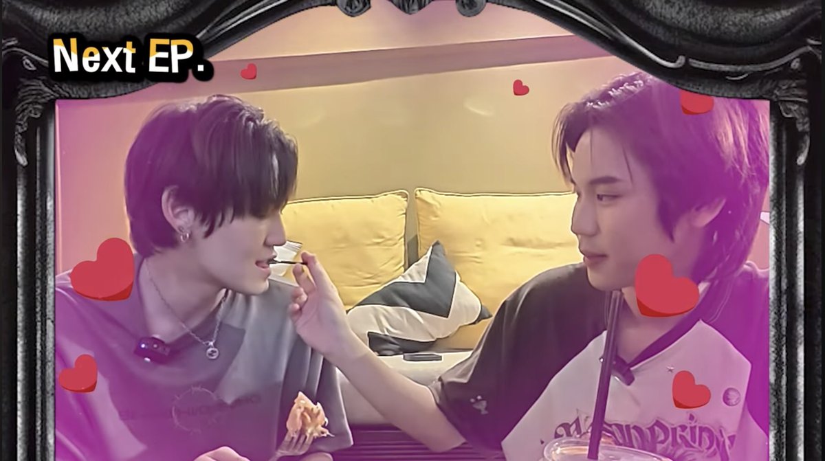 nnyelvira's tweet photo. They are feeding each other other🤭🤭🤭
They are cute 🫠🫠🫠
When will the Vlog EP.2 release?

BOUNPREM REVAMP EP7
#RevampSeriesEP7 https://t.co/EI9bBBFyQw