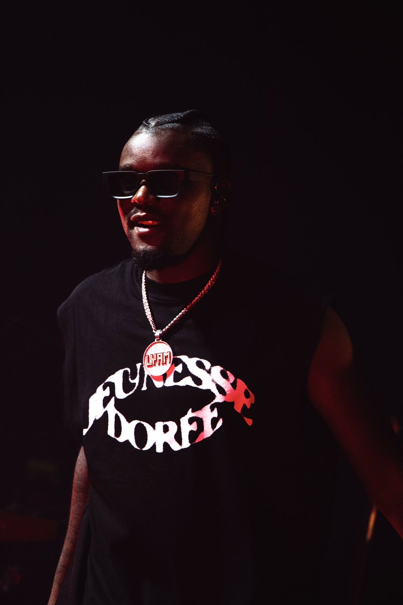 Marie⭐️ tweet media