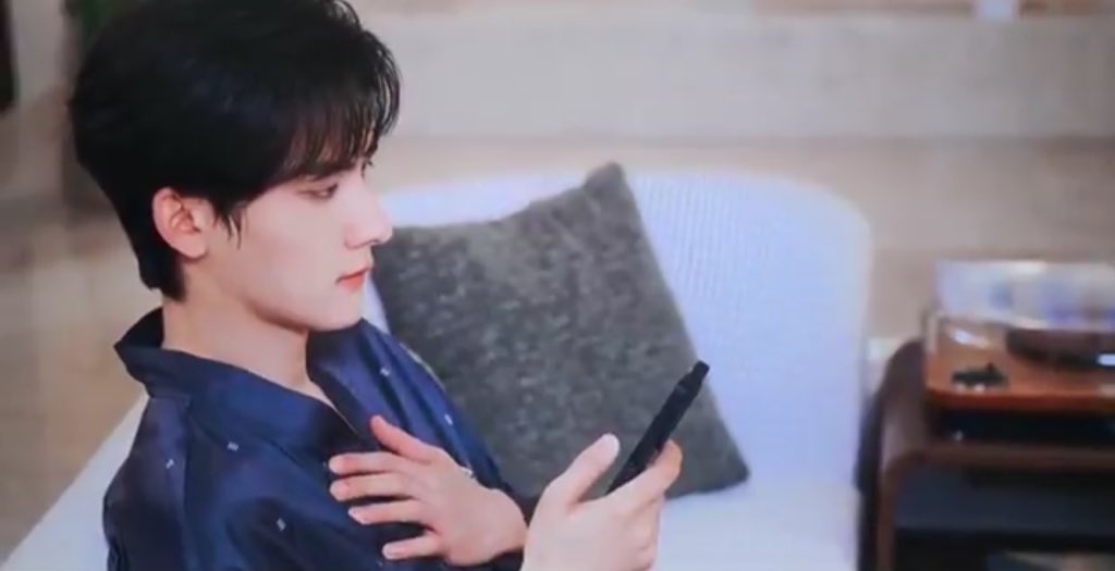 jiangliglobal_ tweet picture