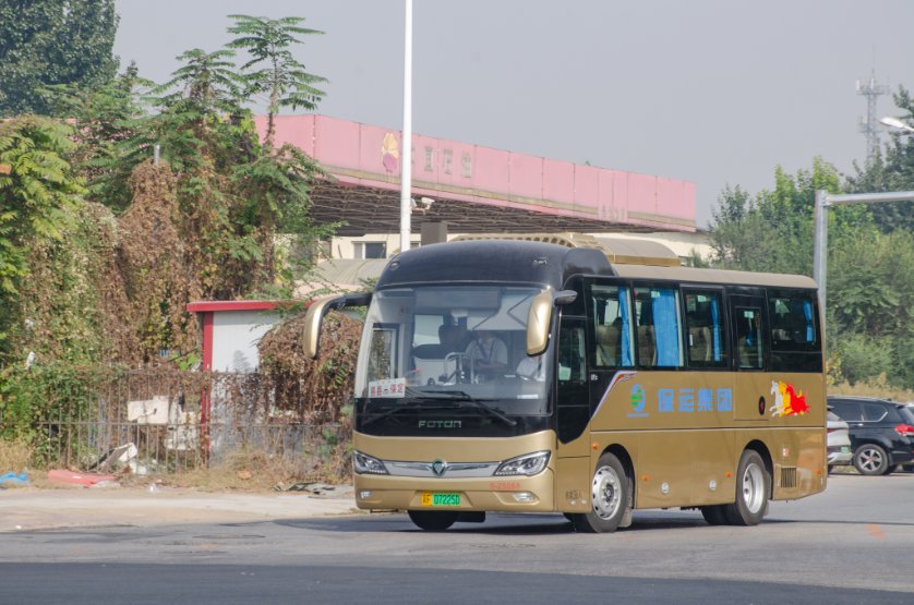 HBBDjjjt's tweet image. Baoding No.681 Long-distance Route New Buses and Route No.981 Fifth Company Old Bus.
#Hebei #Baoding #Bus #Photo