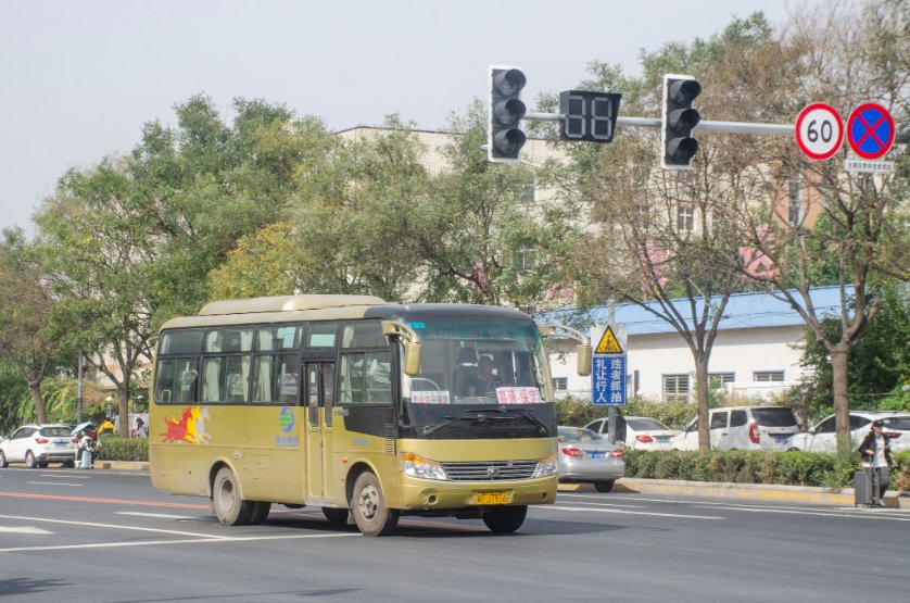 HBBDjjjt's tweet image. Baoding No.681 Long-distance Route New Buses and Route No.981 Fifth Company Old Bus.
#Hebei #Baoding #Bus #Photo