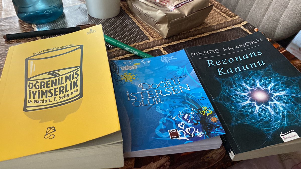 Ben kitap alma bağımlılığımı bırakamıyorum hep kitap alasım geliyor ve aynı anda 3 kitap okuyorum normal miyim?

Not: bide kahve bağımlısıyım, sigarayı bıraktım kilo aldım