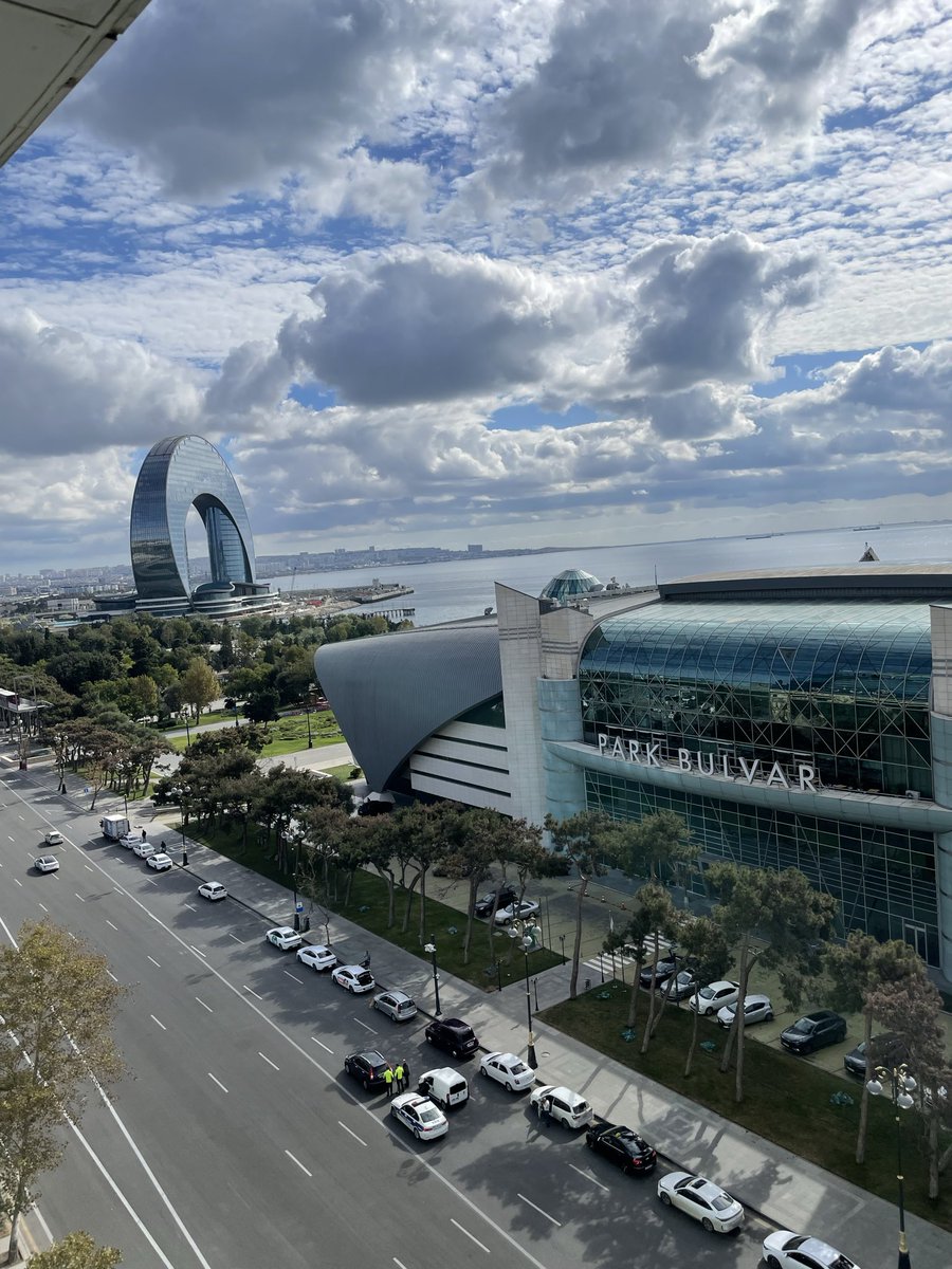 energyinsider's tweet photo. Beautiful clouds over the Caspian in Baku, #Azerbaijan. https://t.co/5l7IaVDQob