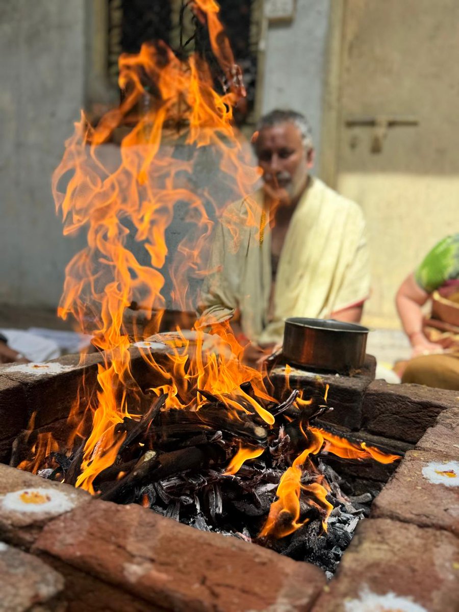 NvssprabhakarM's tweet image. #JaiShriRam #Ramanthapur #Ravan #mela organised by #Dasara #utsav #samithi @BJP4Telangana @bandisanjay_bjp @drlaxmanbjp @Eatala_Rajender @kishanreddybjp @narendramodi @Aruna_DK