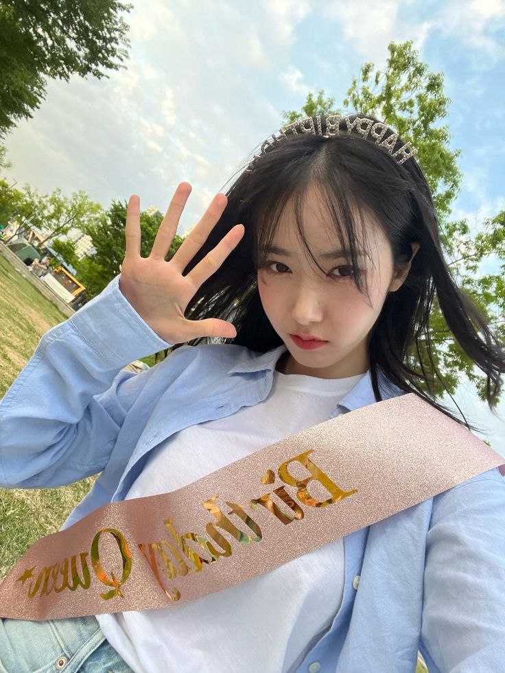 ً𝐄𝐋𝐄𝐄𝐍𝐀. . . 📌 tweet media
