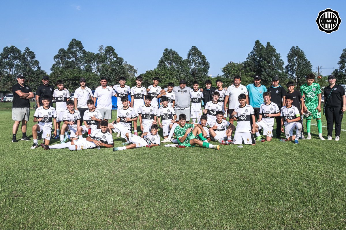 FormativasO's tweet image. #Sub13 💎

💪🏻 ¡GANÓ #𝗢𝗟𝗜𝗠𝗣𝗜𝗔! 🤍🖤🤍

➖️ Guaraní [0-5] #Olimpia.

#SoyDelOlimpia ⚪️⚫️⚪️