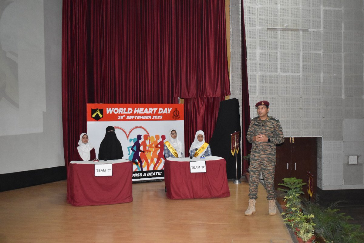 BaramullaE98358's tweet image. On #WorldHeartDay, Leepa valley healers and Dagger division organised a Quiz for local school students of Baramulla &amp;amp; an awareness Lecture on heart diseases, fostering knowledge and healthy lifestyle practices among the youth.  #HeartHealth #Awareness