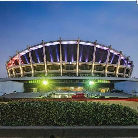 𝔼𝕟𝕟𝕪 tweet media