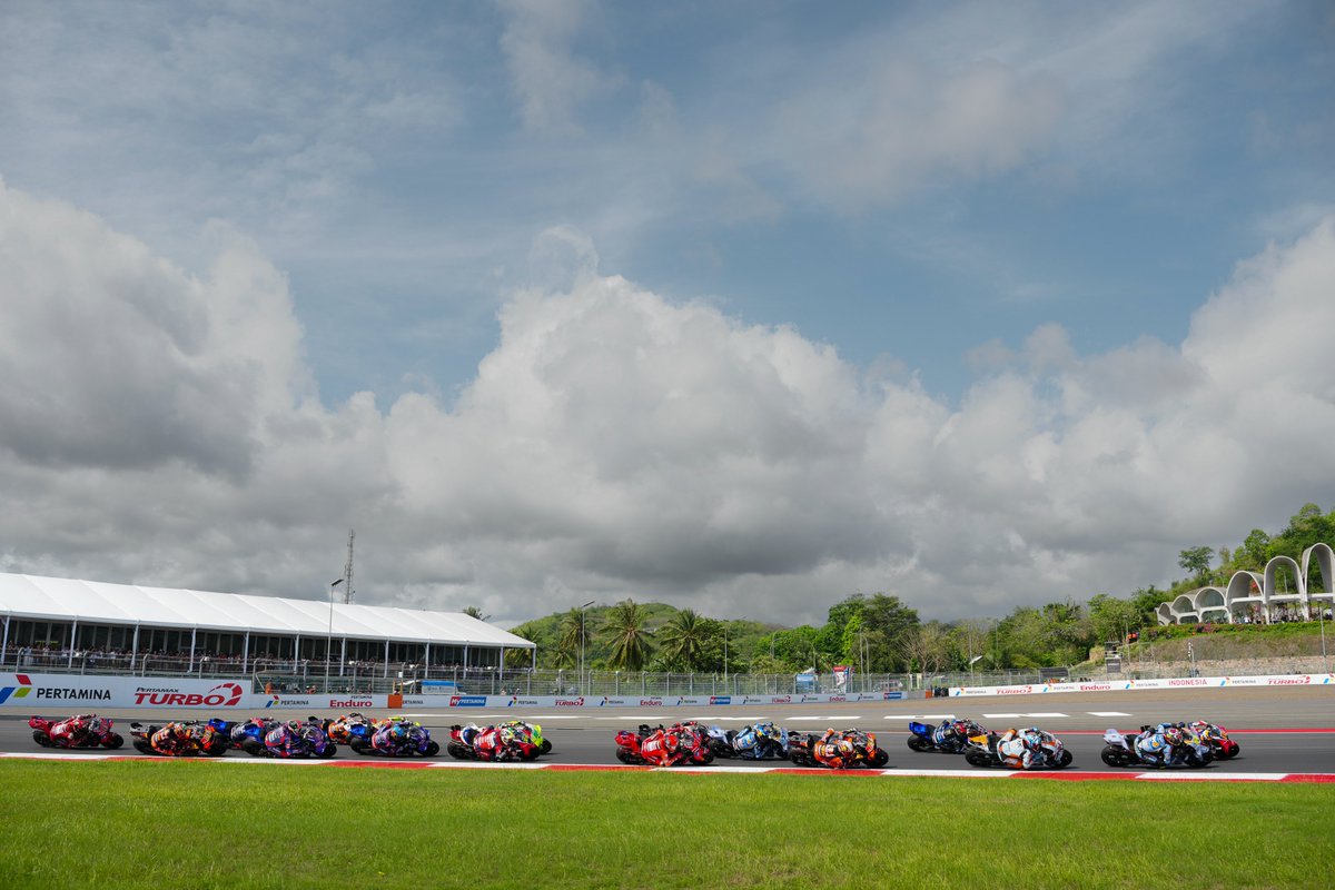 motorpoint_es tweet media