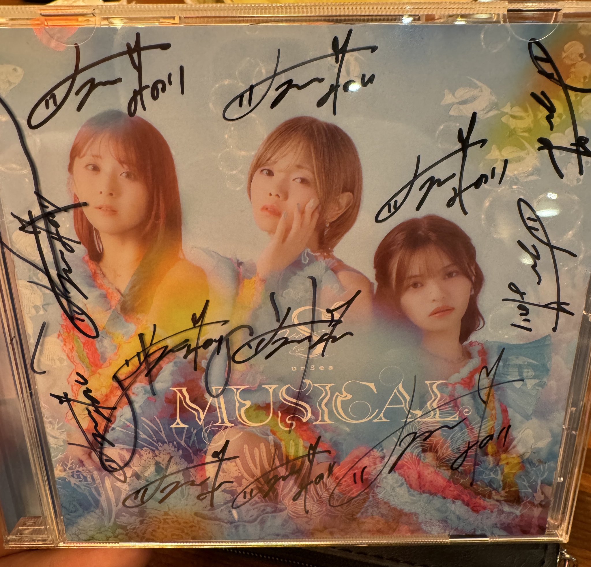ショーン・Bの夏　樹村みのり　サイン入り みのりちゃんに必死 on X: 