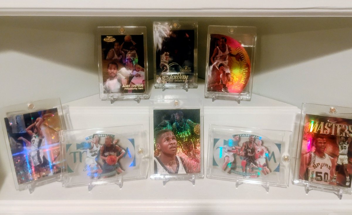 jeremynyr's tweet image. 97 Fleer Metal Universe Titanium are such nice cards!!! #TheHobby