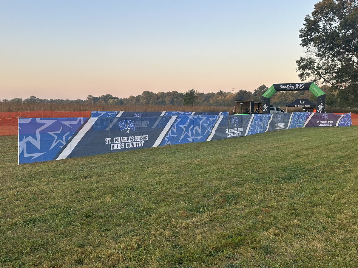 SCNAthletics's tweet photo. We’re ready at LeRoy Oakes! 

#RunStars🤩 https://t.co/k5B1MCIGac