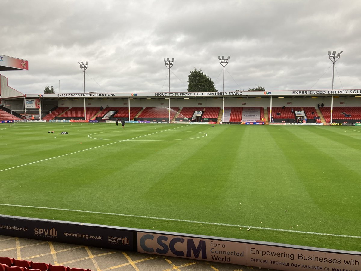 All set for Walsall v Bristol Rovers on <a href="/bbcbristolsport/">BBC Sport Bristol</a> alongside <a href="/1_Mansell/">Lee Mansell</a> Stand by for some interesting Rovers team news!