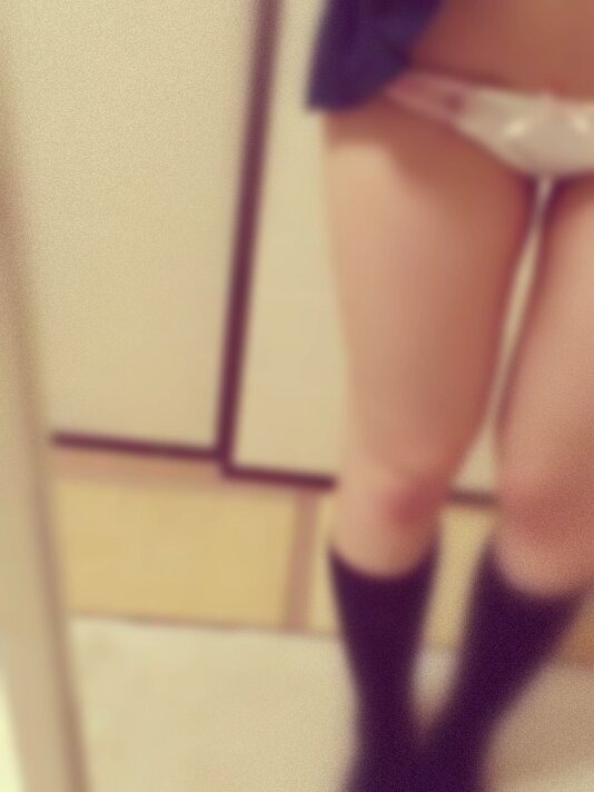 このアプリ、エロ過ぎてヤバい♡ そっこーLINE交換して、すぐに会えたよ♡♡ みんなノリいいんだね♡ ⇒ bit.ly/34HC8cQ