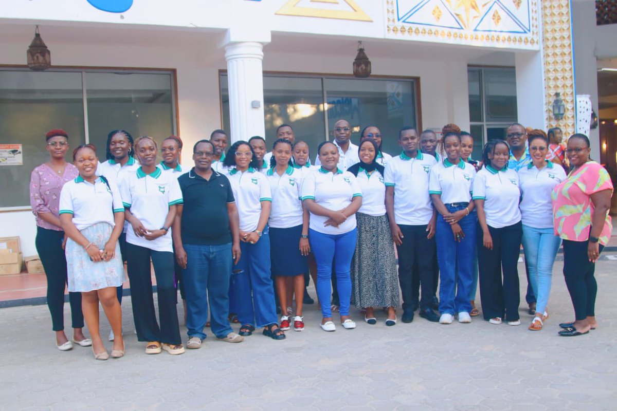 It's a wrap!
We have concluded our three-day investigative journalism training in Mombasa. It's been three days of awesomeness, knowledge sharing, learning, and unlearning. We wish our participants all the best as we continue to empower them with skills.