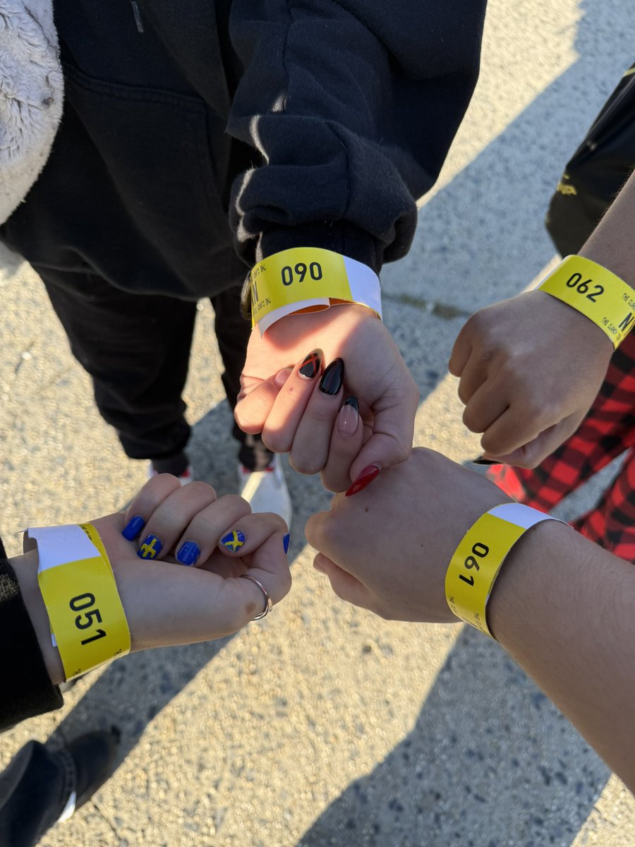 taxicabstruce's tweet photo. a beautiful morning at my beloved jones beach theater 
so excited for tonight #breachwantagh https://t.co/7hhtCYCPrz