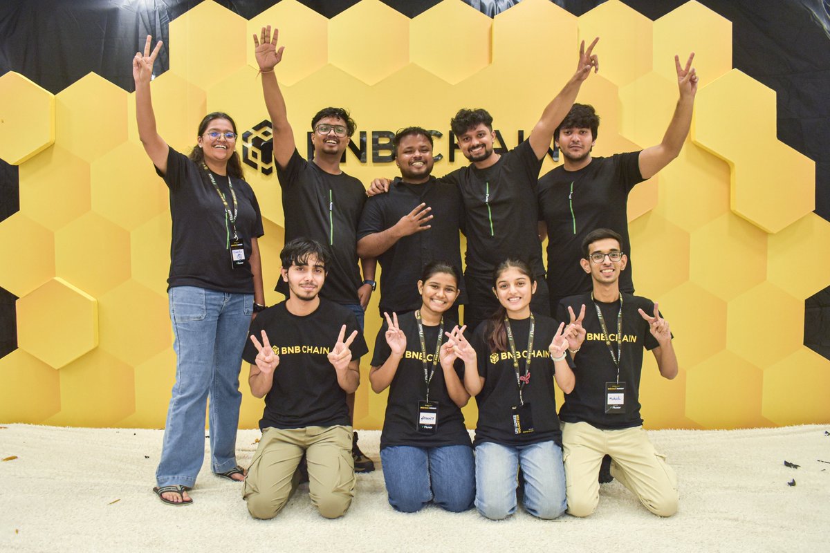 #Hackathons = 36 hours of learning, networking &amp; building crazy ideas! What’s your favorite hackathon memory?
Drop it in the comments