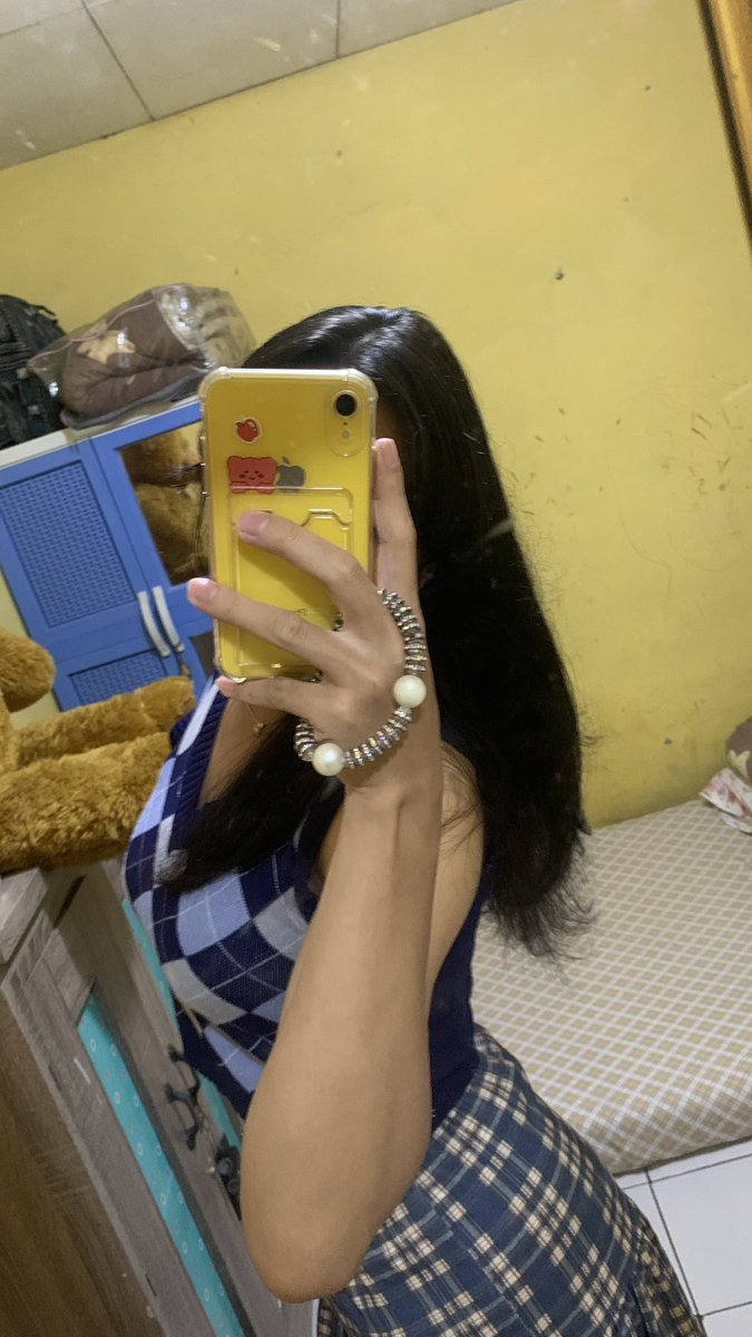 tessabogor tweet media