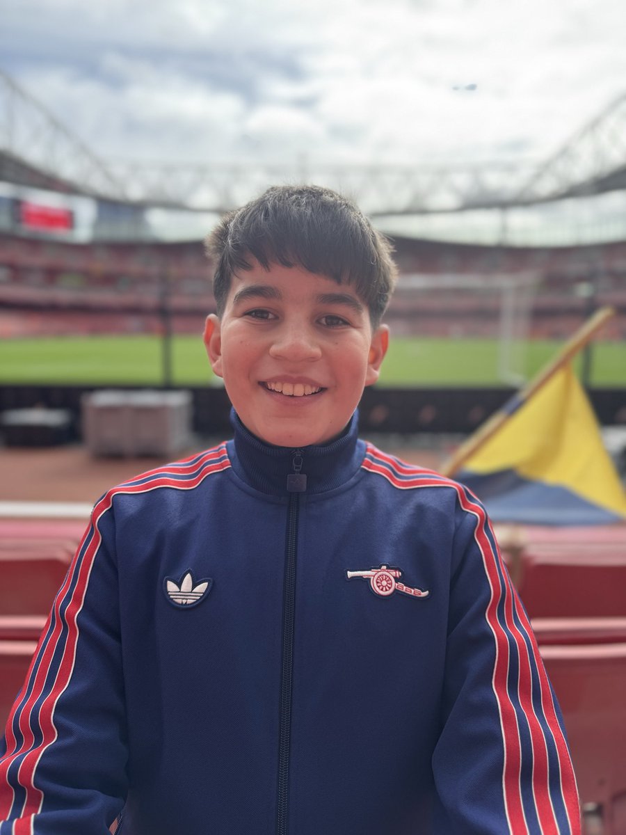 Swindon_Gooner's tweet image. Last game at The Emirates as a 10 year old 😍 #AFC