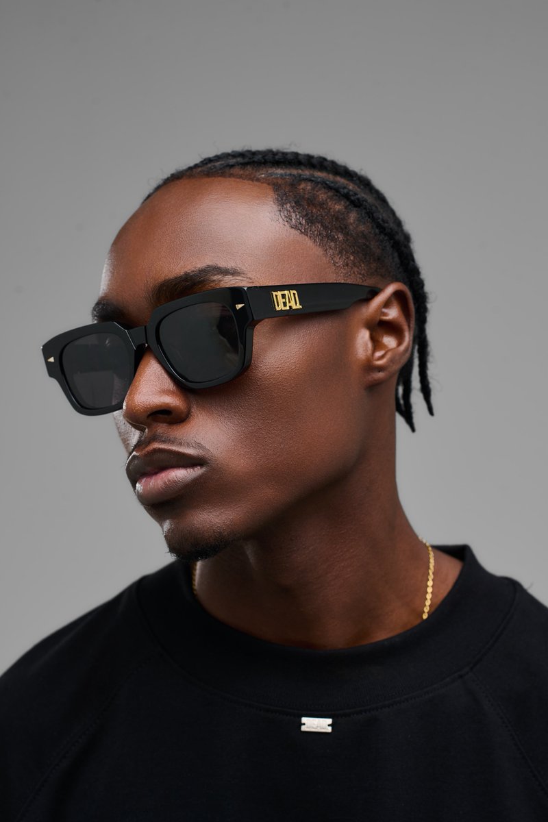 DEAD__93's tweet photo. Signature Sunglasses

https://t.co/3y8RRgoZiv https://t.co/Y9wCFVcBYY