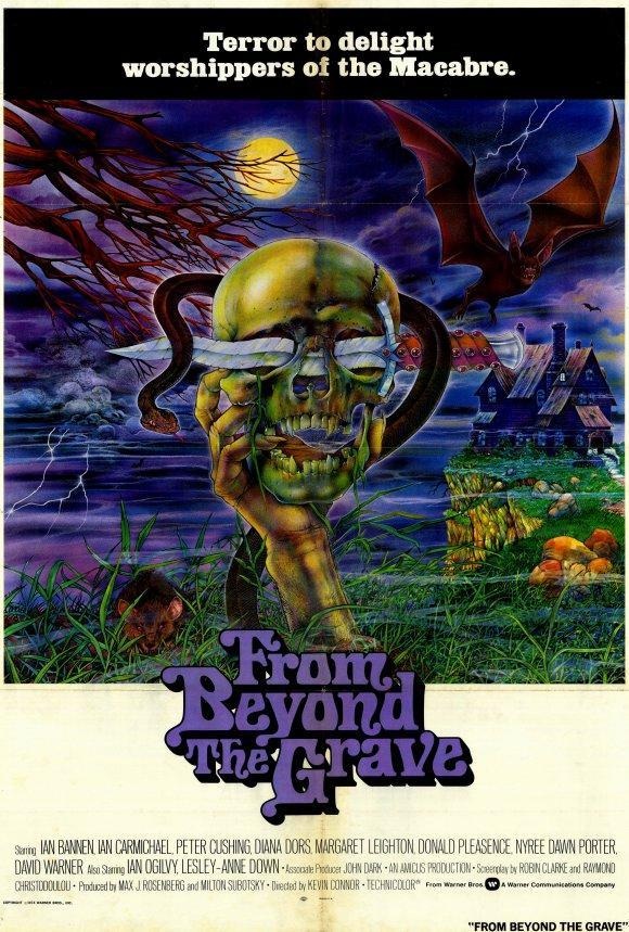 Día 4 #31pedacitosdeterror 
Antología 🇬🇧From Beyond the Grave(1974)

Cuentos que conectan con una tienda de antigüedades, un anciano y objetos malditos que actuarán en consecuencia a la honestidad de los compradores. Muy divertidas las 4 historias.

<a href="/Pedacitosterror/">Carlita💀</a>
