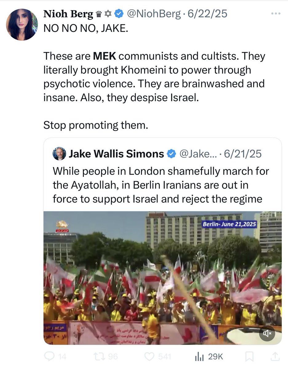 MosaferKchl's tweet image. 🚨 🚨 🚨 

These accounts like @NiohBerg not only promote the son of the deposed shah Reza Pahlavi, but also intensively work against the main Iranian opposition, the #MEK 👇