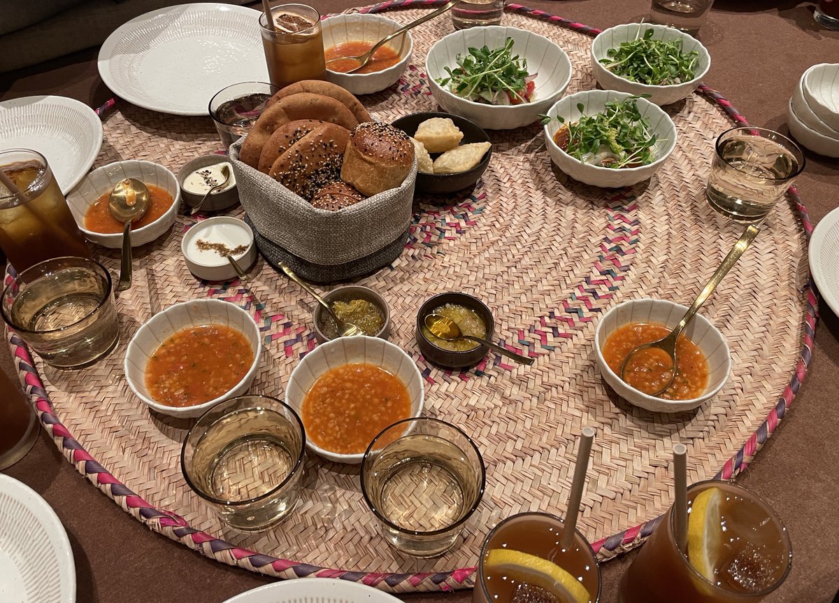 ばやりーす tweet media