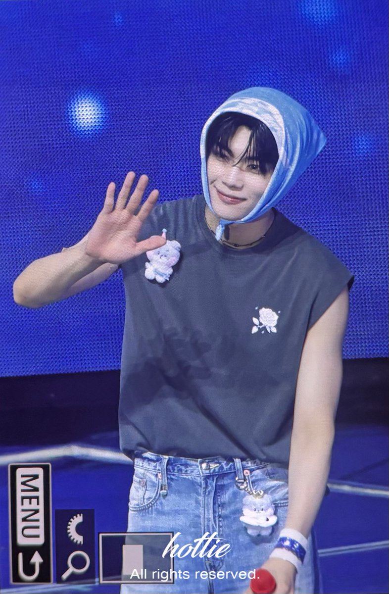 251004

푸히히

#박건욱 #PARKGUNWOOK #朴乾旭 #ZB1 #ZEROBASEONE #제로베이스원 #パクゴヌク