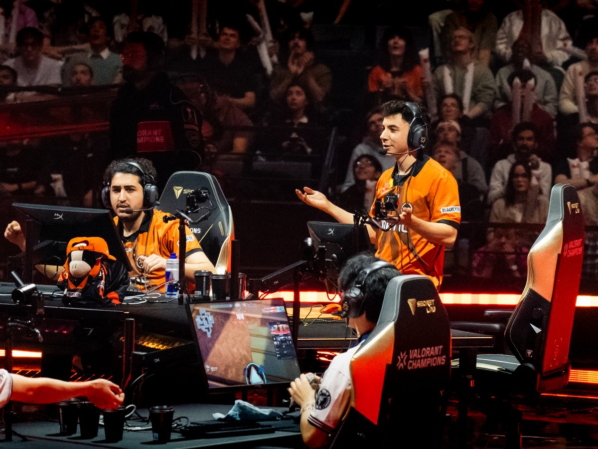 perchance tweet media