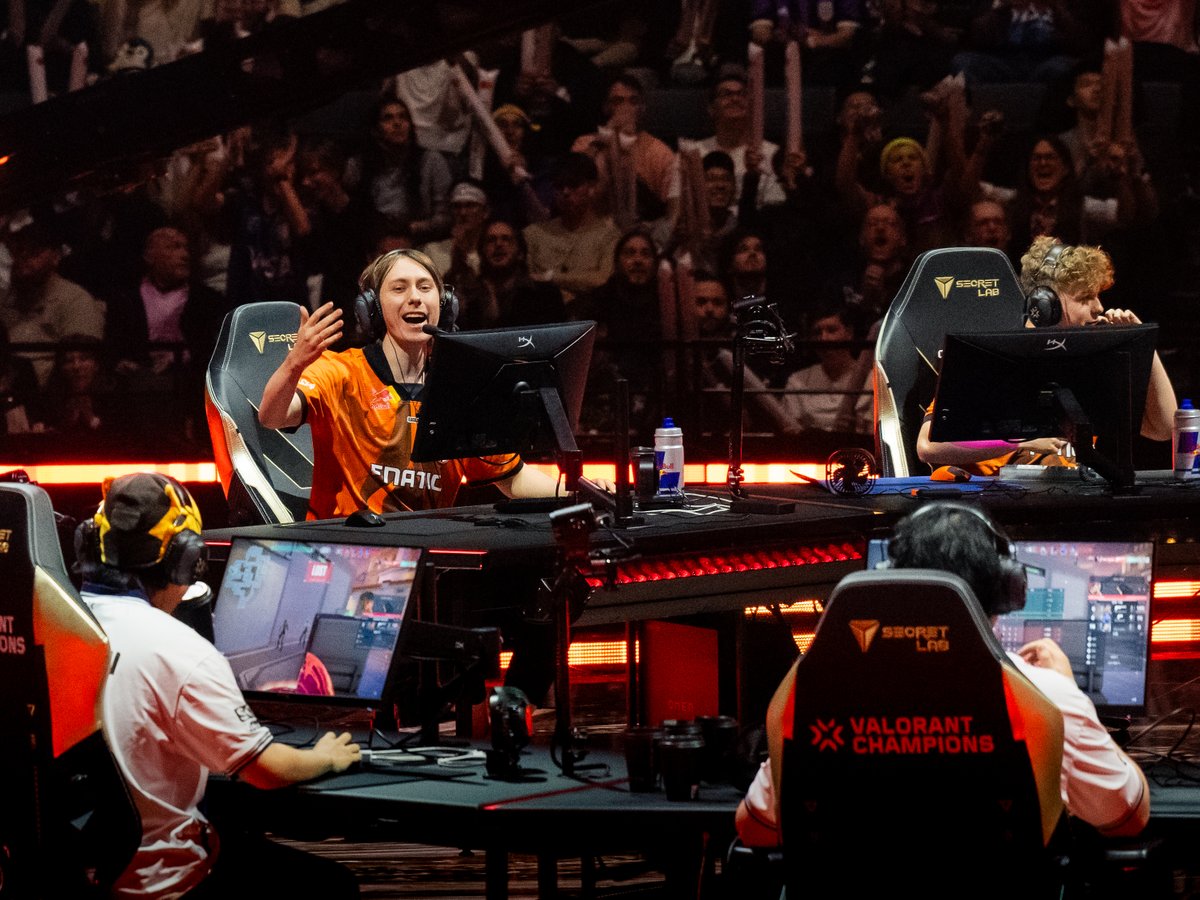 perchance tweet media