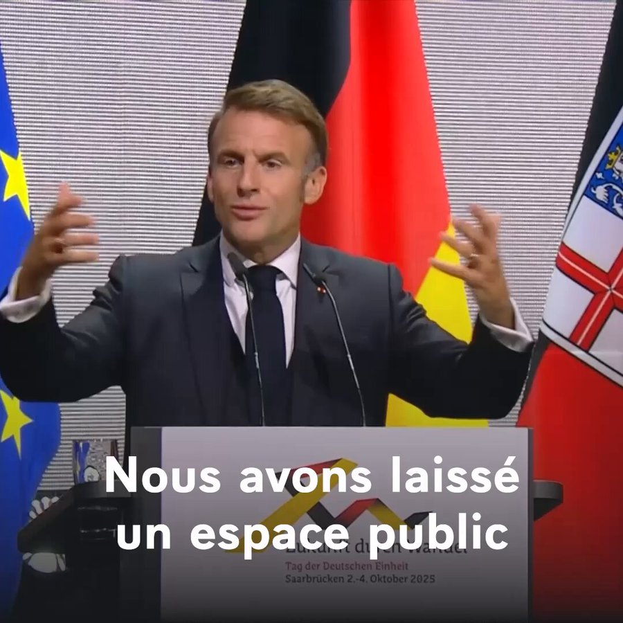 WebWatchDD's tweet image. Opvallend van Macron:

“We zijn ongelooflijk naïef geweest door ons democratische debat toe te vertrouwen aan [Amerikaanse en Chinese] sociale media, wier belangen helemaal niet liggen bij het voortbestaan of het goed functioneren van onze democratieën.”

defenddemocracy.eu/macron-democra…