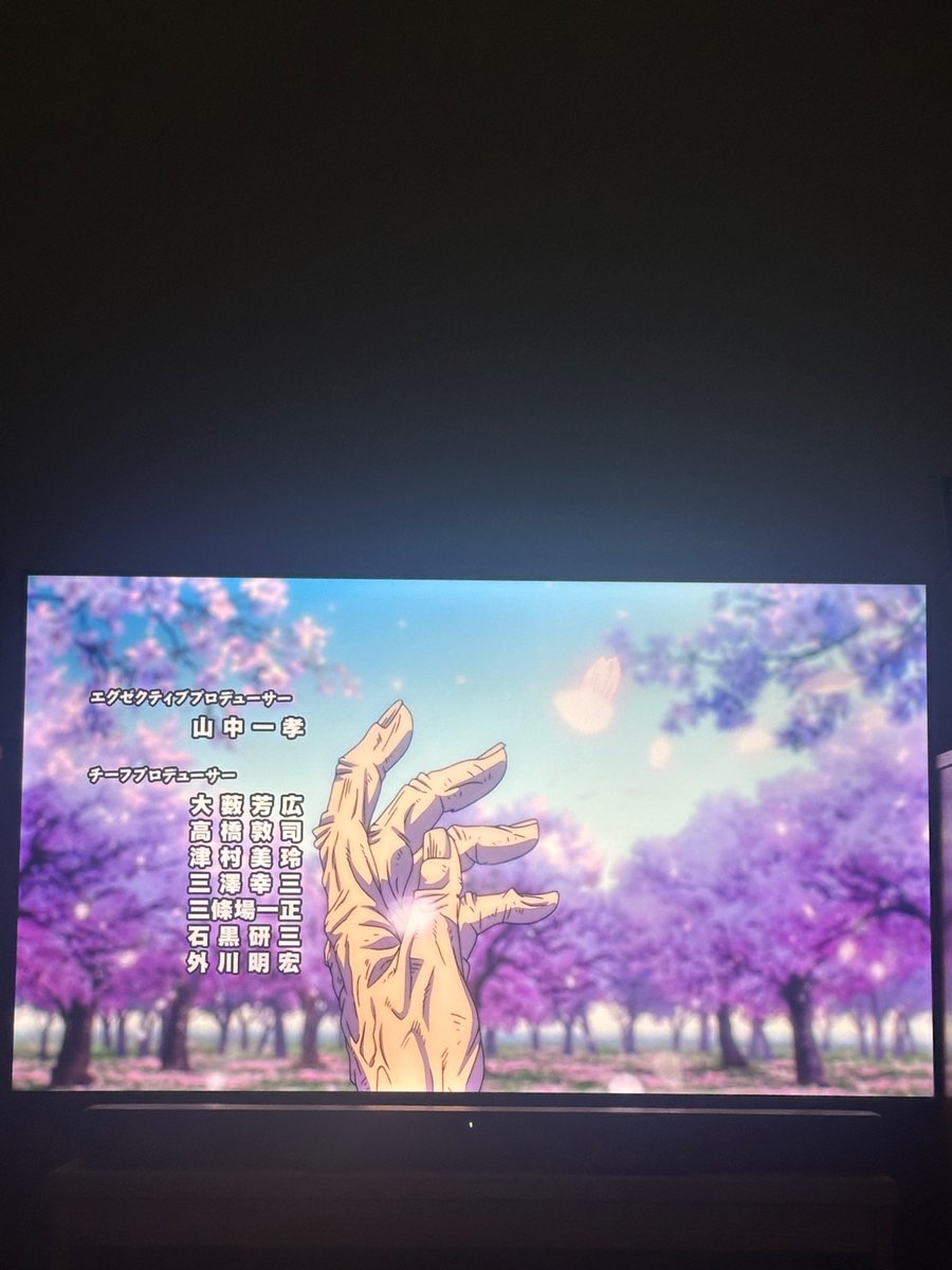 Mangavation's tweet photo. Guys… it’s here!!

#MHAS8 https://t.co/XT1cOOBS5Q