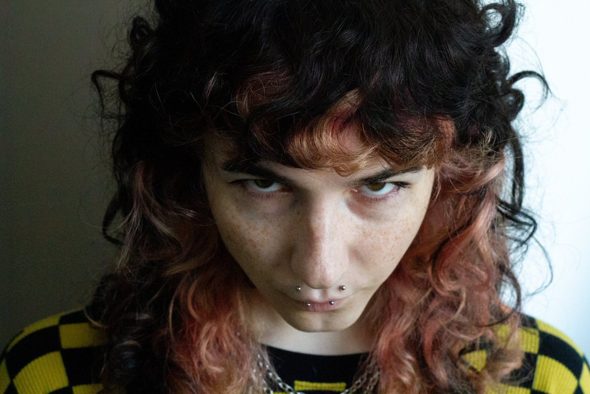 pov: u told me the baja blast freeze machine isnt working and im exploding you with my mind

Pic by <a href="/evilfuckingmage/">sofia</a>