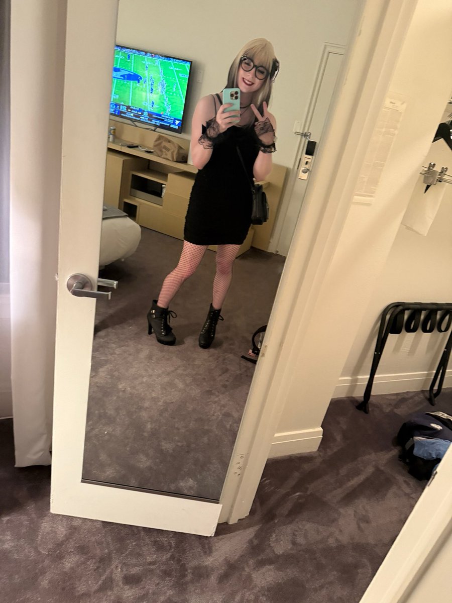 Hi I’m in Chi-Town this weekend 💜