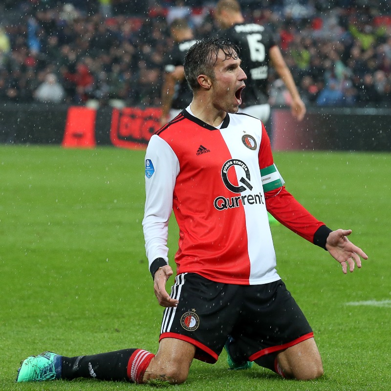 Feyenoord's tweet photo. Late winners vs. FC Utrecht 😮💨
⏰ 88’ Koeman - 1996
⏰ 90’ Bosvelt - 2002
⏰ 81’ Lazovic - 2004
⏰ 87’ Van Persie - 2018
⏰ 90+6’ Sinisterra - 2022
#feyutr