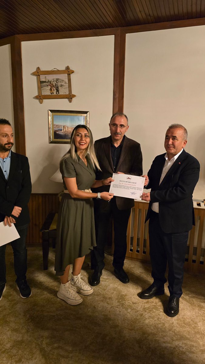 TÜBİTAK 4007 Bilim Şenlikleri Destekleme Programı kapsamında hayata geçirilen “Teknoloji ve Uzayın Büyüsüyle Eğlenceli Bilime Yolculuk” projemizin kanış programı ve ödül töreni Sayın Valimiz Numan Hatipoğlu, Fırat Üniversitesi Rektörü Prof. Dr. Fahrettin Göktaş, İl Milli Eğitim