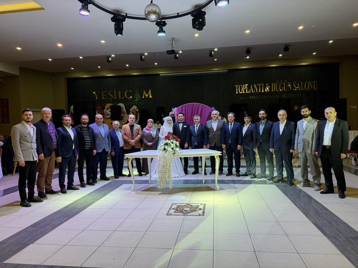 Eski Gençlik Kolları Başkanımız, Meclis Üyemiz Ali Burak Kocaoğlu kardeşimizin düğün merasimine; Milletvekilimiz Sn. Kurtcan Çelebi, Genel Merkez Tanıtım ve Medya Başkan Yardımcısı Sn. Ülkü Efe Demirhan, İl Gençlik Kolları Başkanımız Sn. Halil Aksoy, Belediye Başkanımız Sn.