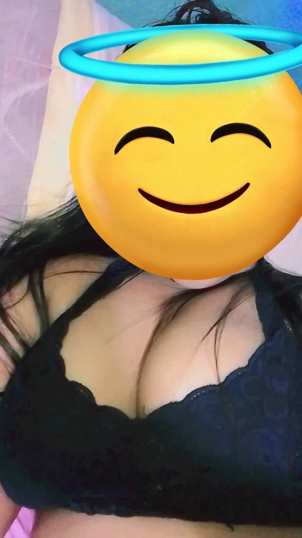 Quien activo para mas tarde para una salido con mi putiesposa😈😈