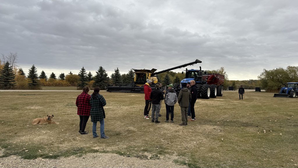 Every visit at <a href="/wheatiepete/">Trevor PETERSEN🧢</a> farm is a great pleasure, he welcomes with a parade of some pieces of his machinery and…