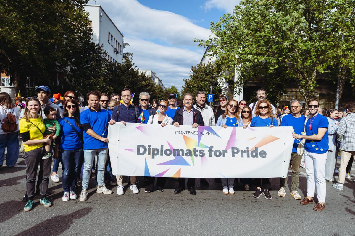 Ambassador of 🇮🇪 to 🇭🇺 & 🇽🇰 tweet media