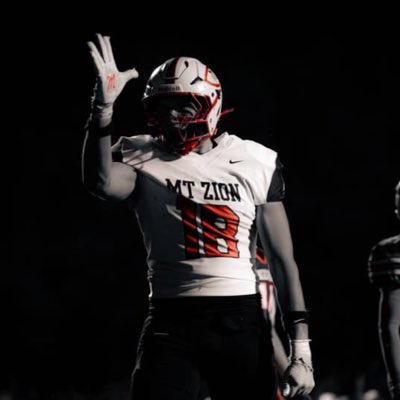 #NewProfilePic 
HOTTY TODDY !! ❤️🦈