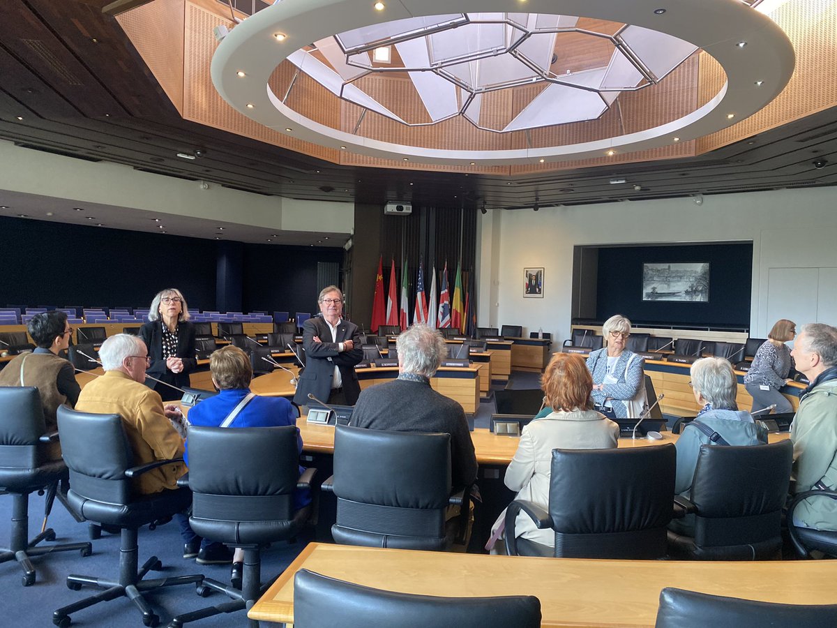 Cérémonie d’accueil des nouveaux Angevins ce matin à l’hôtel de ville <a href="/Angers/">Ville d'Angers</a>, de belles rencontres et des moments privilégiés avec des Angevins venus nombreux pour un temps d’échanges avec <a href="/ChristopheBechu/">Christophe Béchu</a> et les élus. Bienvenue à tous ! ici, c’est #Angers !