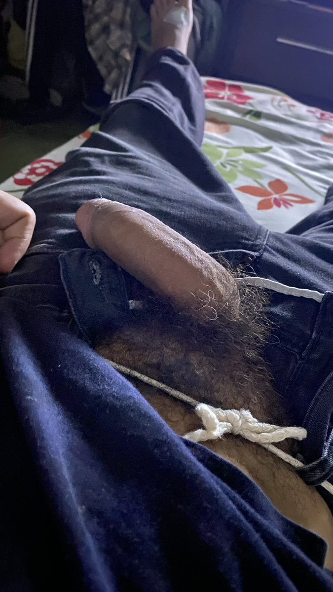 pel19cm's tweet photo. Tá mais cansado do que eu https://t.co/R5j9L5nsn4