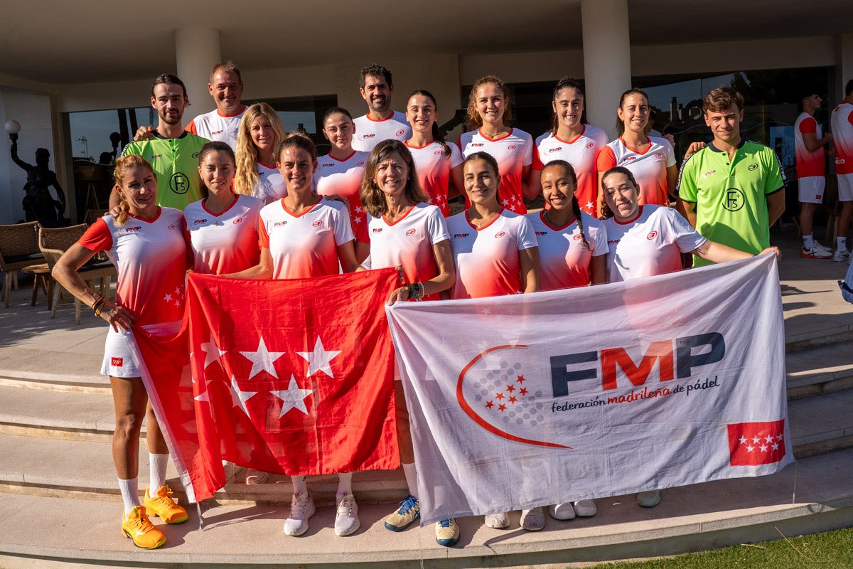 🏆🇪🇸 Campeonato de España de pádel por SSAA Absolutas 2025

🚺 Nuestras chicas derrotan a la selección de la Federación Balear y batallarán mañana por el oro

👏🏻¡Vamos guerreras! ¡Vamos Madrid!

#soyfmpadel <a href="/padelfederacion/">Federación Española de Pádel</a> <a href="/bullpadelsport/">Bullpadel</a>  <a href="/fisiosaludmas/">Fisiosalud+</a>