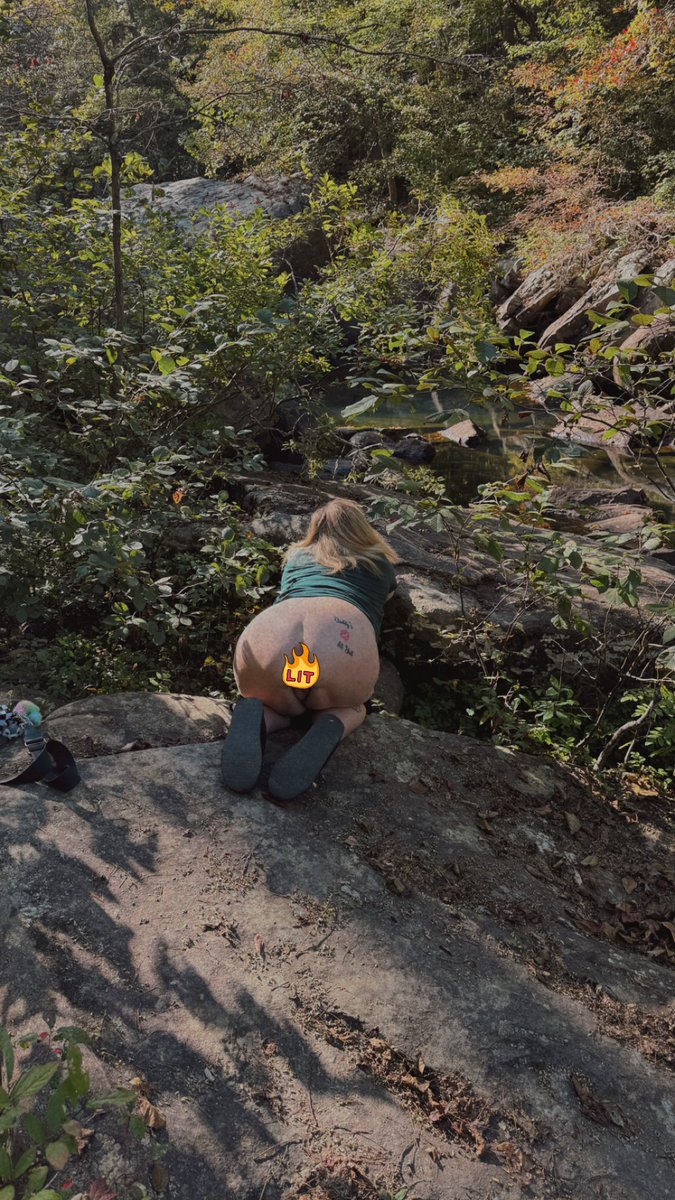 shibaby69's tweet photo. Little fun while hiking 🥹❤️ made a short video too 😛🥰 https://t.co/NjE2kLBTjr