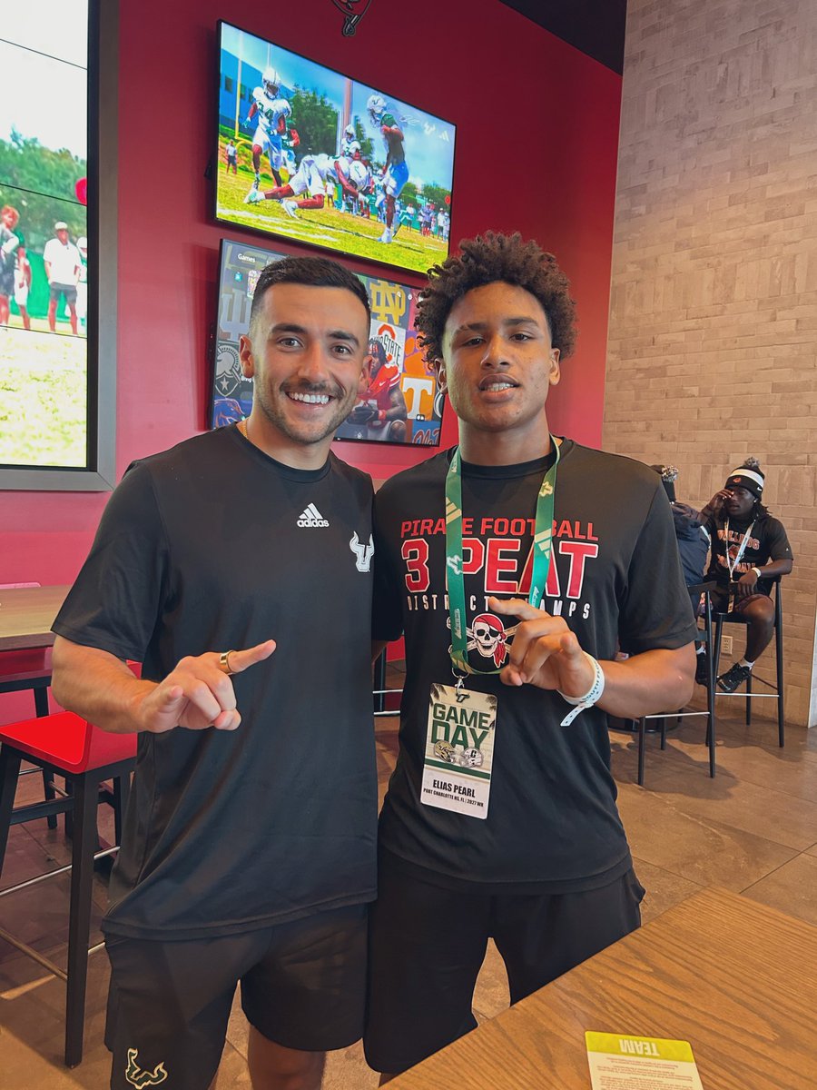 Had a GREAT time <a href="/USFFootball/">USF Football</a> yesterday I would like to thank all the staff for making me feel loved and at home looking forward to visiting any time soon‼️<a href="/CoachCarmichaeI/">Parker Carmichael</a> <a href="/KodiBurns/">Kodi Burns</a> <a href="/CoachGolesh/">Alex Golesh</a> <a href="/JohnGarcia_Jr/">John Garcia, Jr.</a> <a href="/RealNews102/">Drew Johnson</a> <a href="/ChadSimmons_/">ChadSimmons</a> <a href="/Andrew_Ivins/">Andrew Ivins</a> <a href="/Andy_Villamarzo/">Andy Villamarzo</a> <a href="/PMOWriter/">Patrick Obley 🦥</a>