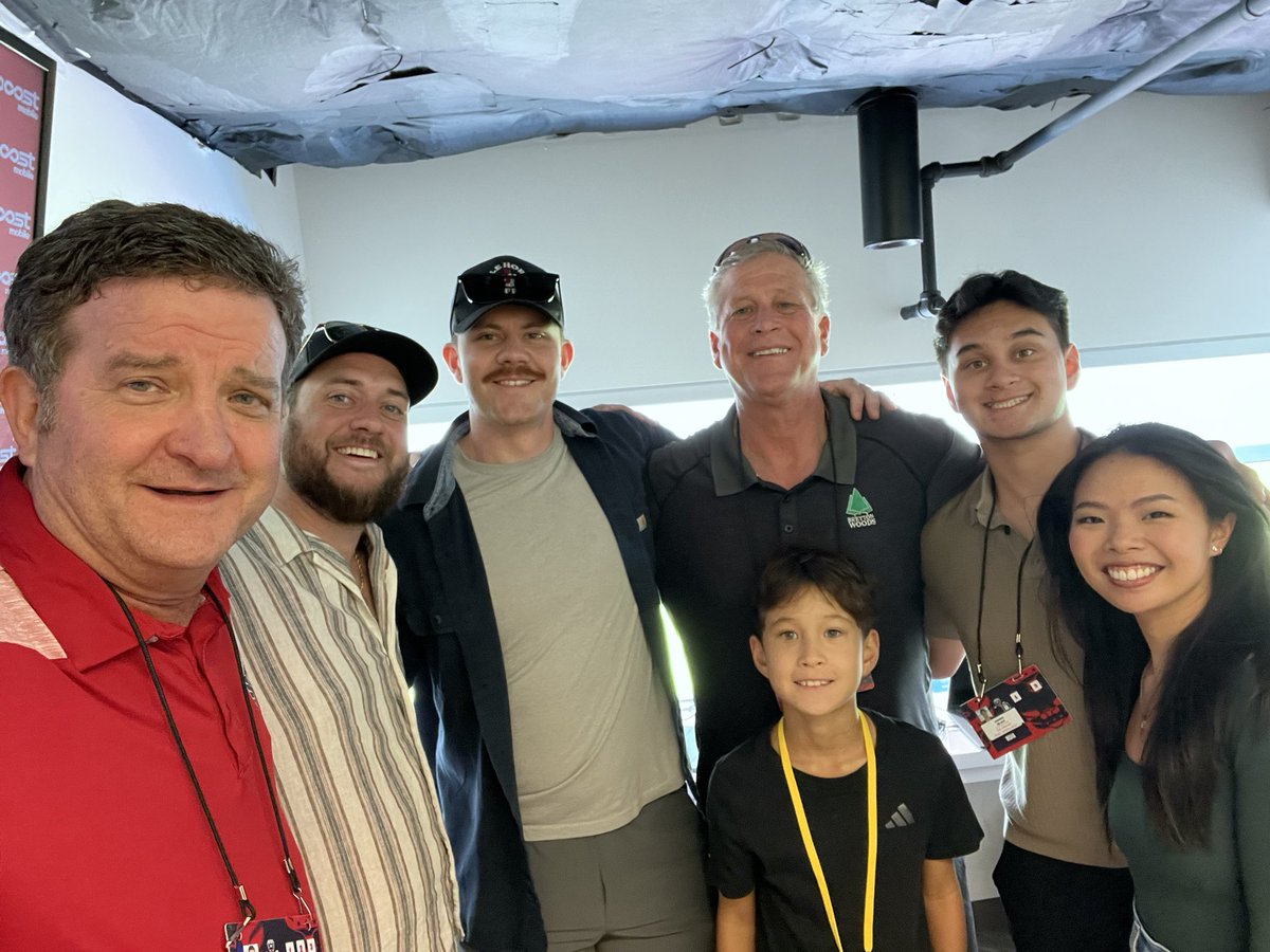 Dave Johnson tweet media