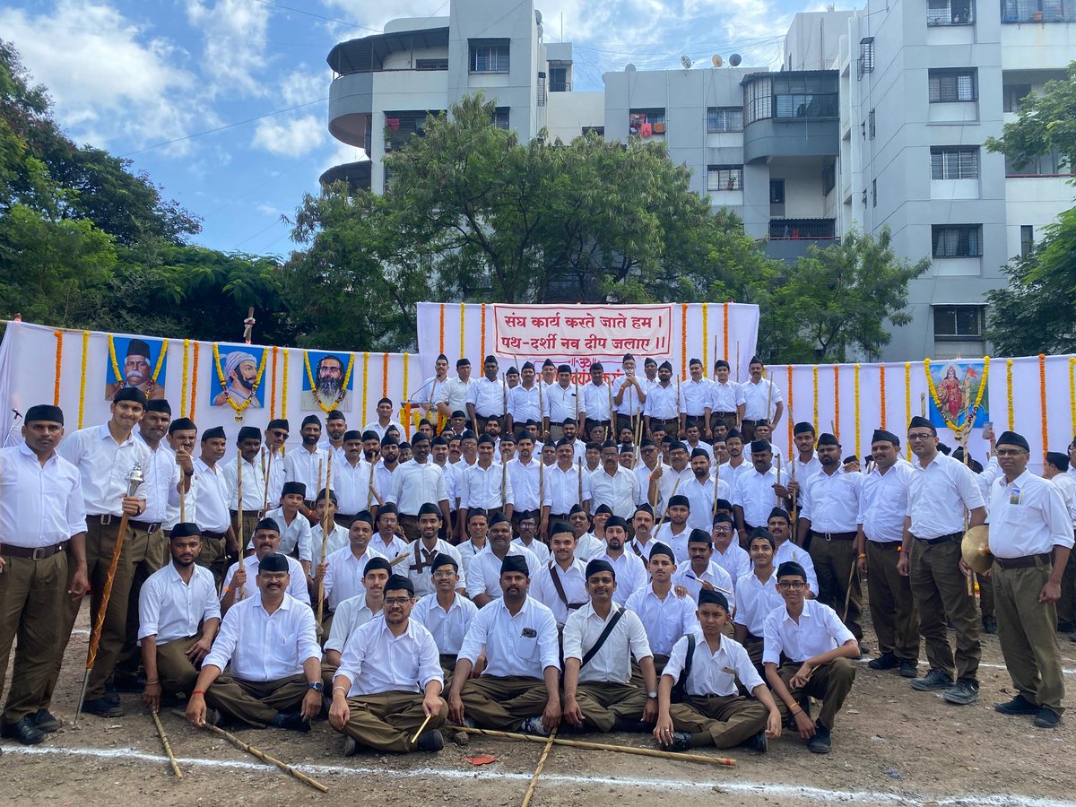 _AnupKulkarni's tweet photo. #RSS100 #RSS100Years #India राष्ट्रीय स्वयंसेवक संघ 100 वर्ष पूर्ती, संघ कार्य युगे युगे, देशाचे कार्यवाह @narendramodi जी नी आणि आम्ही सर्व स्वयमसेवकांनी अखंड भारताचे आणि परम वैभवाचे काम हाती घेतले आहे, पूर्ण करणाराच, पुढील पिढी सुद्धा सज्ज आहे. https://t.co/wLfYf0btkj